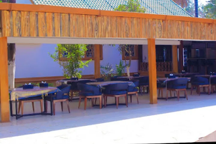 Chez Sunil Golf main photo