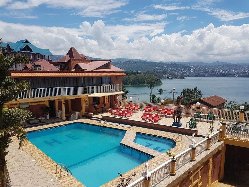 Hôtel avec piscine au bord du lac à Bukavu
