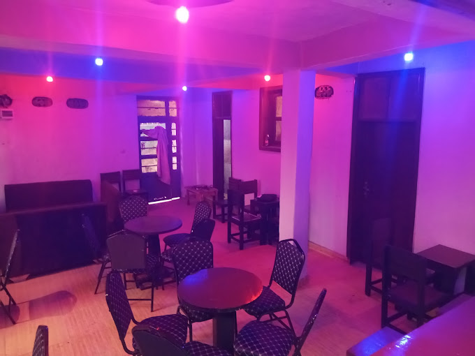 La Place photo 5