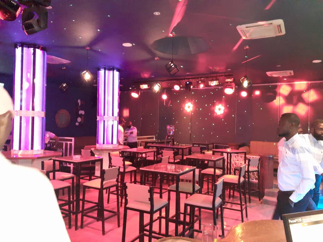 Le klub lounge bar photo
