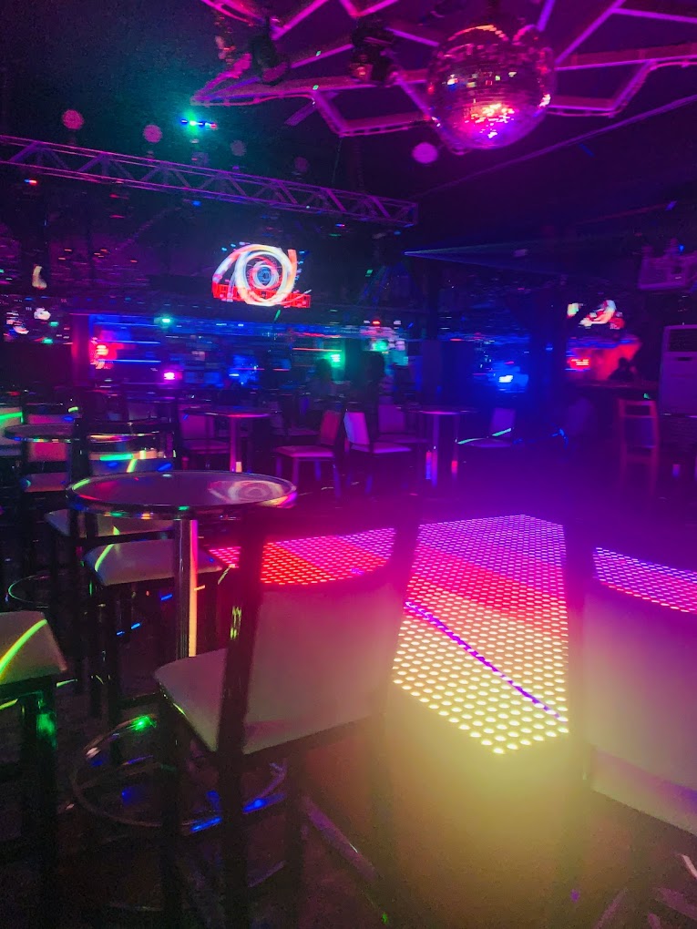 Lounge Bar CHEETAH 2 photo 4