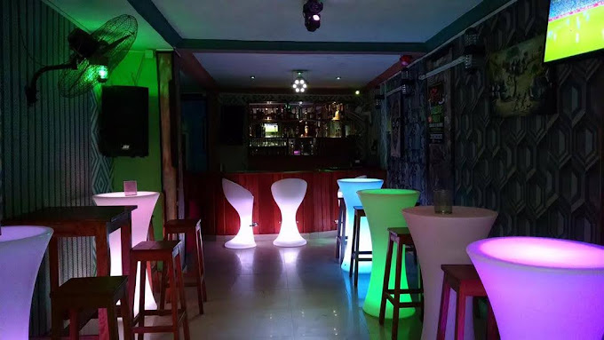 New Edition Lounge photo