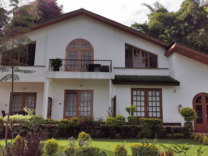 Orchids' Safari Club Hotel Restaurant photo 4