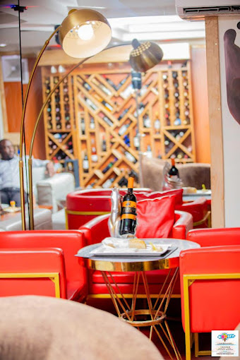 Roosty Restaurant photo 4